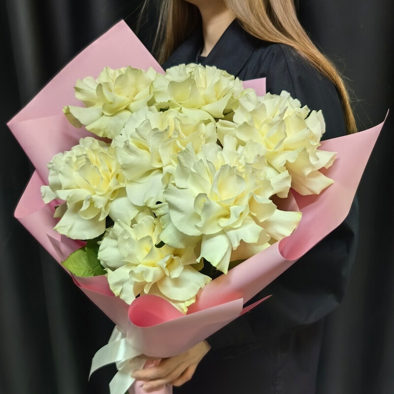 Buket iz 7 frantcuzskih belih roz (kod 160), buket iz 7 frantcuzskih belih roz (kod 160)