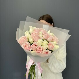 Монобукет из 25 нежных роз