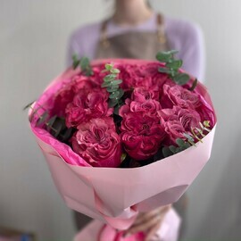 Моно-букет с пионовидными розами "Кантри"