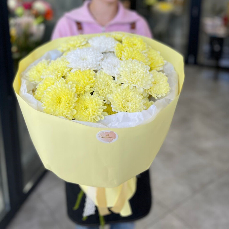 Букет "Ясный день", 7 кустовых хризантем