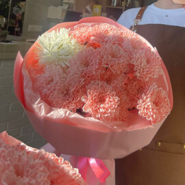 Buket s hrizantemami "Rozovoe chudo"