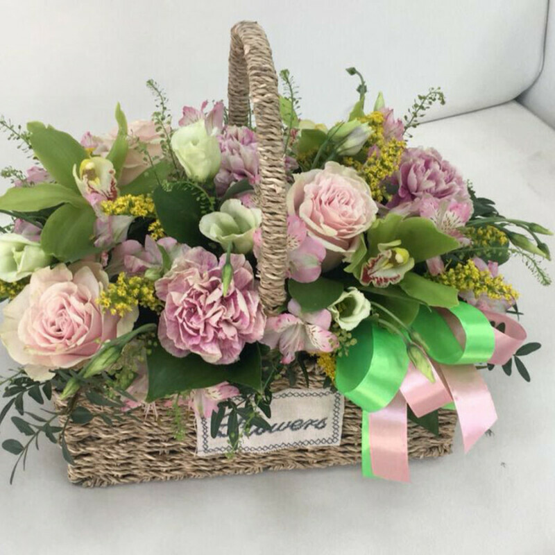 Корзина "Розовое счастье", стандартный