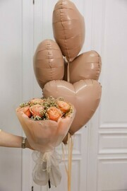 Nabor: Nezhnost_ roz, romashek i 5 sharov serdetc FT1633