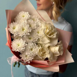 Букет "розы и хризантемы"