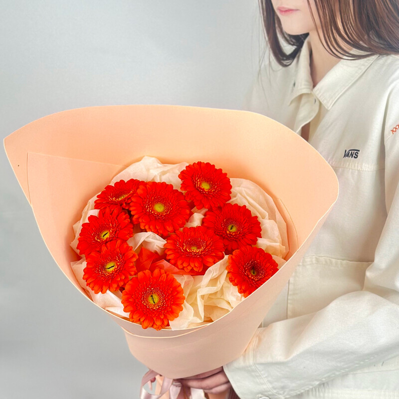 Букет из оранжевых гермини, 9 гермини