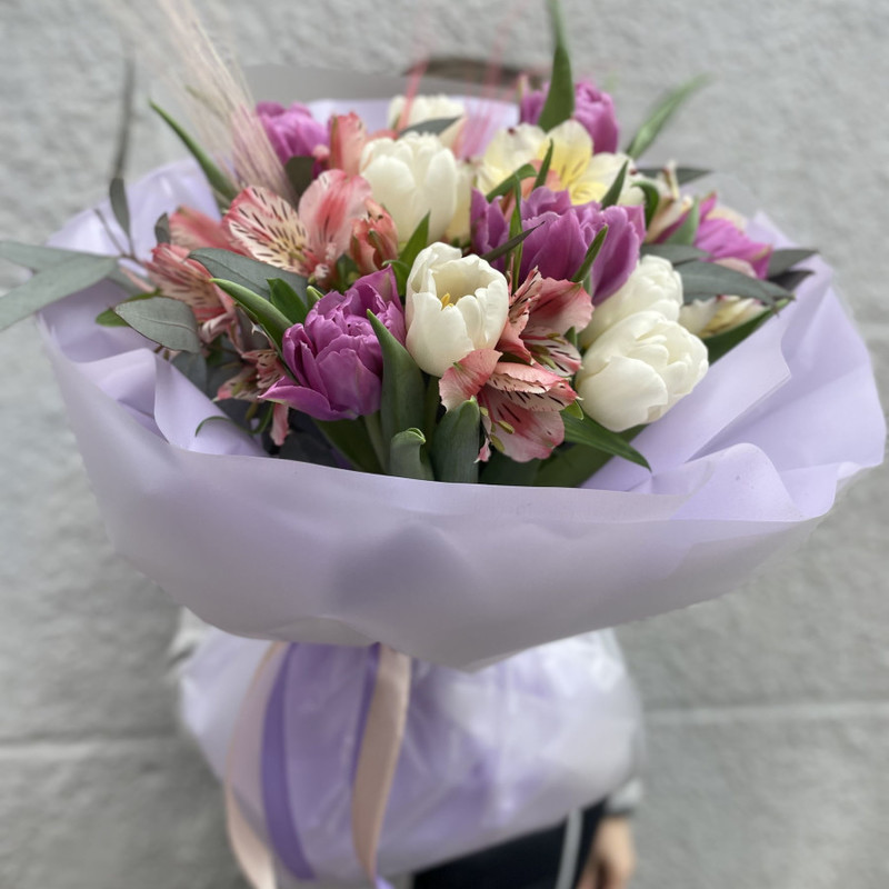 Buket voshod vesni, standart