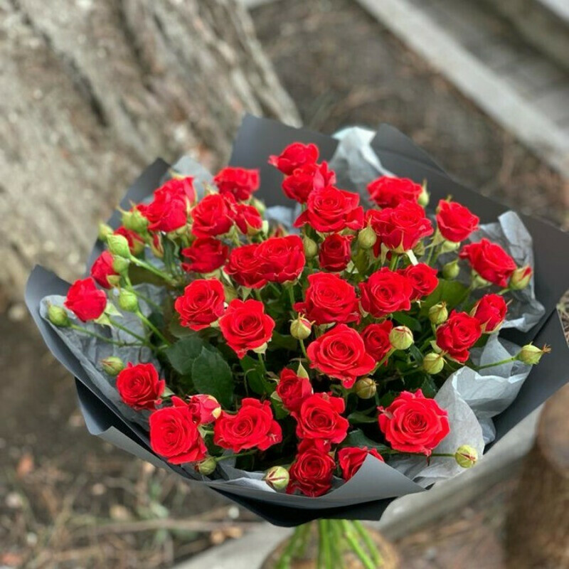 Букет из кустовой розы, стандартный