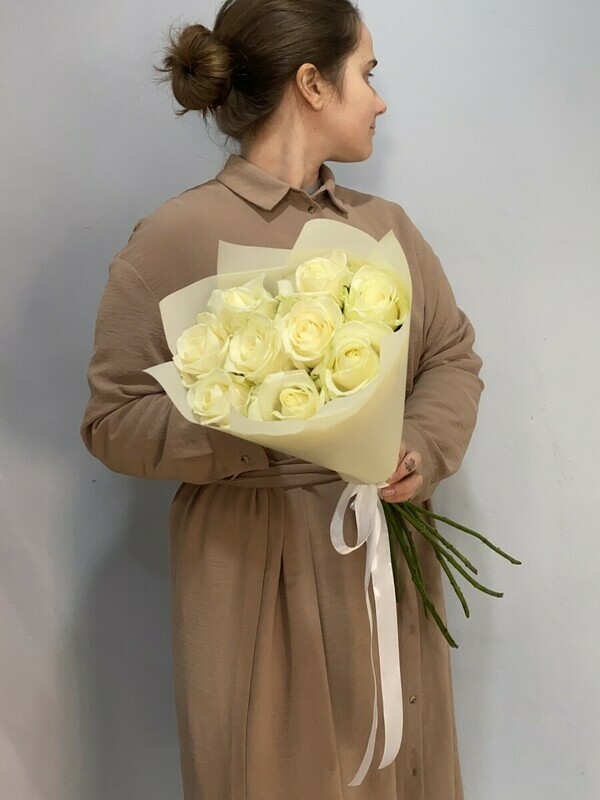 Buket iz 9 roz avalanzh, buket iz 9 roz avalanzh