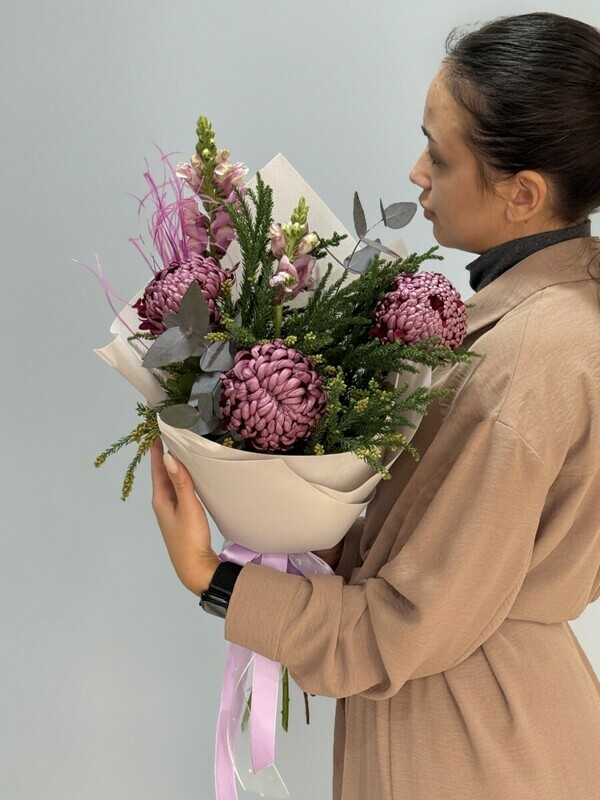 Zimnij buket iz hrizantemi, merezhki, l_vinogo zeva 110, standart