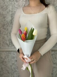 Букет тюльпанов 5 шт