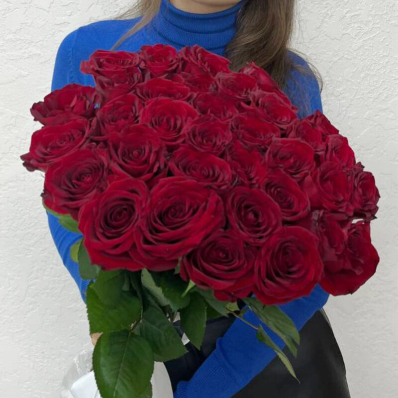 Рубиновый розы, стандартный