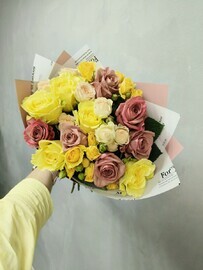 Букет из роз Микс
