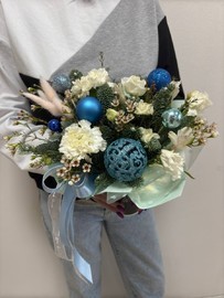 Kompozitciya v kraftovom stakanchike