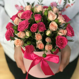 Мини комплимент из кустовых роз