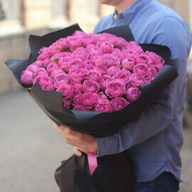 Букет из пионовидной розы