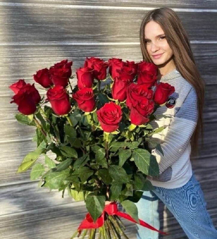 Красная роза 90см., стандартный