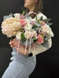 TCveti v sumochke gortenziya diantus al_stromeriya hrizantema amarant