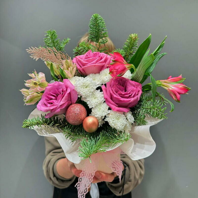 Kompozitciya iz al_stromerij i nobilisa, standart