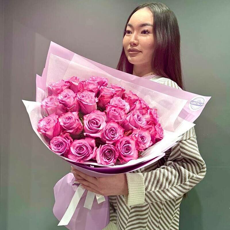 Букет из 25 роз Эквадор, стандартный