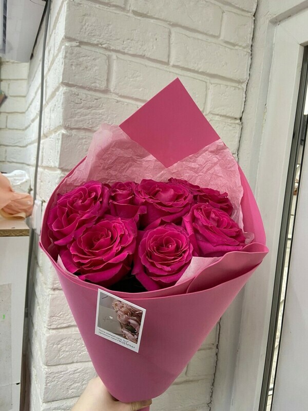 7 роз, уменьшенный