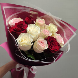 Raznotcvetnie rozi 11