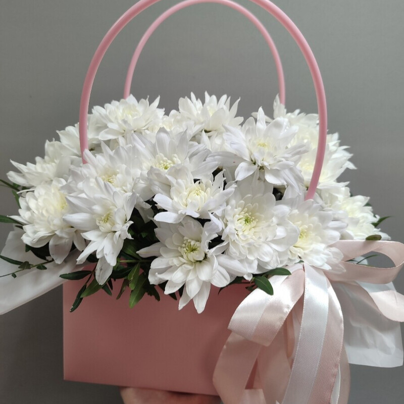 Хризантемы кустовые в сумочке, уменьшенный