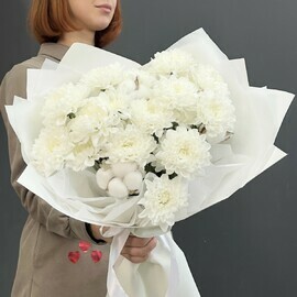 Букет из белоснежных хризантем 407