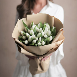 Букет белых тюльпан "Стиль"