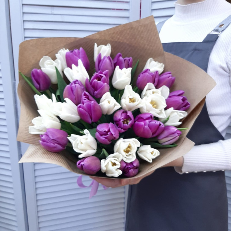Bouquet of white and lilac tulips "Provence", standart