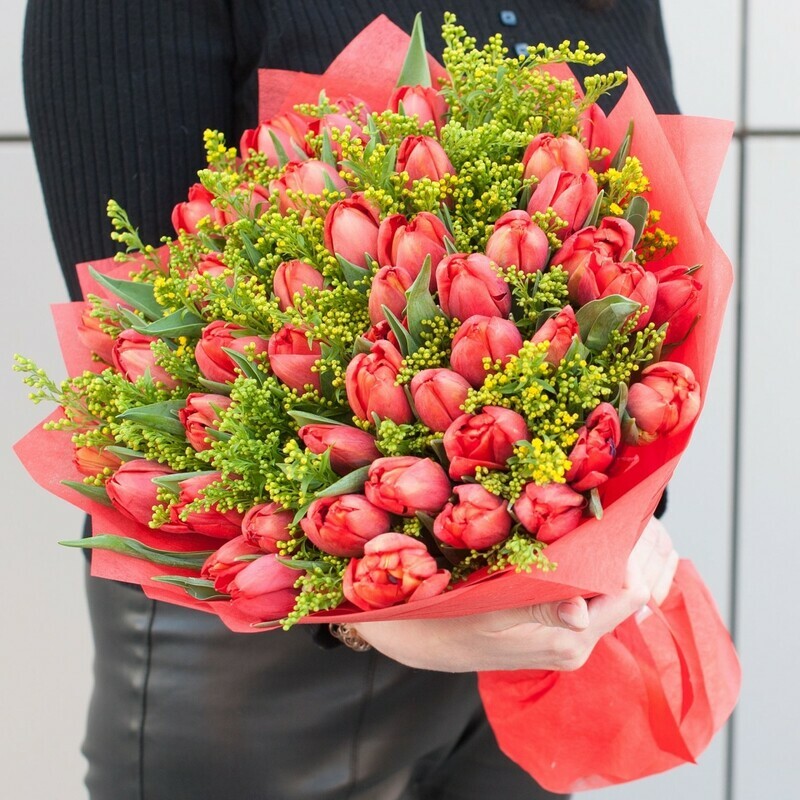 Букет из тюльпанов "Весеннее солнце", стандартный