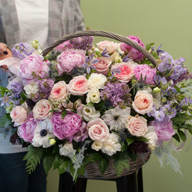 Корзина цветов "Волшебство зимой"