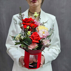 Дикая страсть букет французских роз в коробке