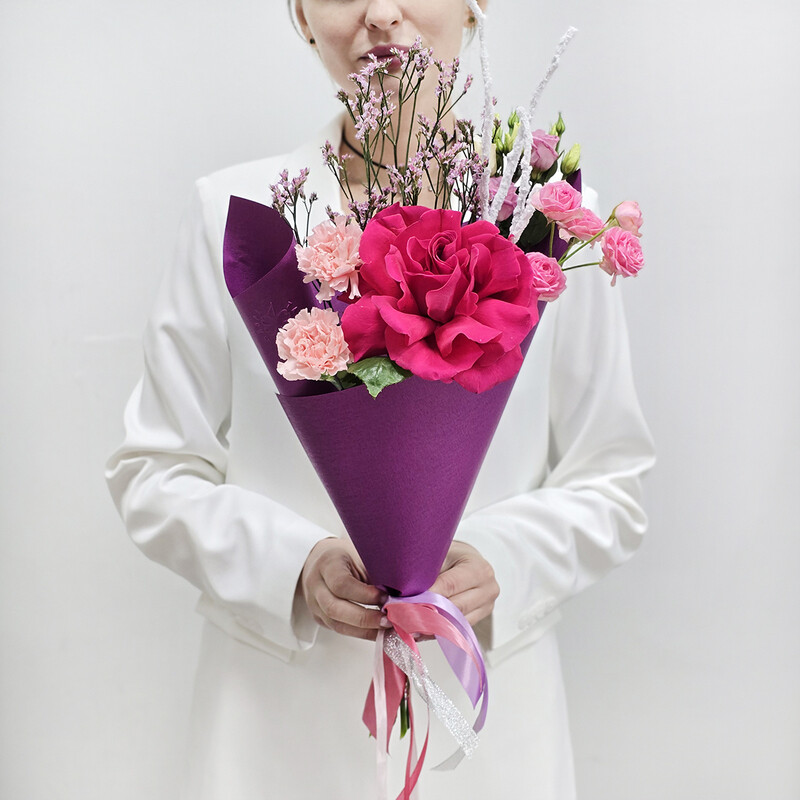 Букет-комплимент Вишнёвые грёзы, стандартный