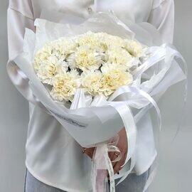 Букет белых диантусов Благодать