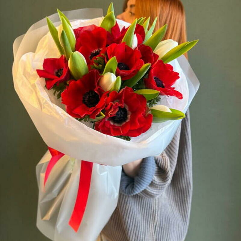 Buket iz anemonov i tyul_panov, standart