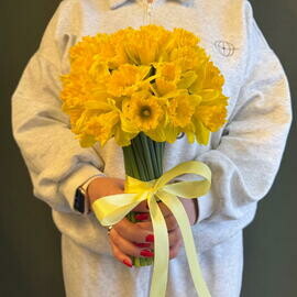 55 нарциссов