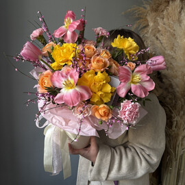 Яркая весна любви 