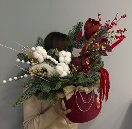 Novogodnyaya kompozitciya chuvstv lyubvi