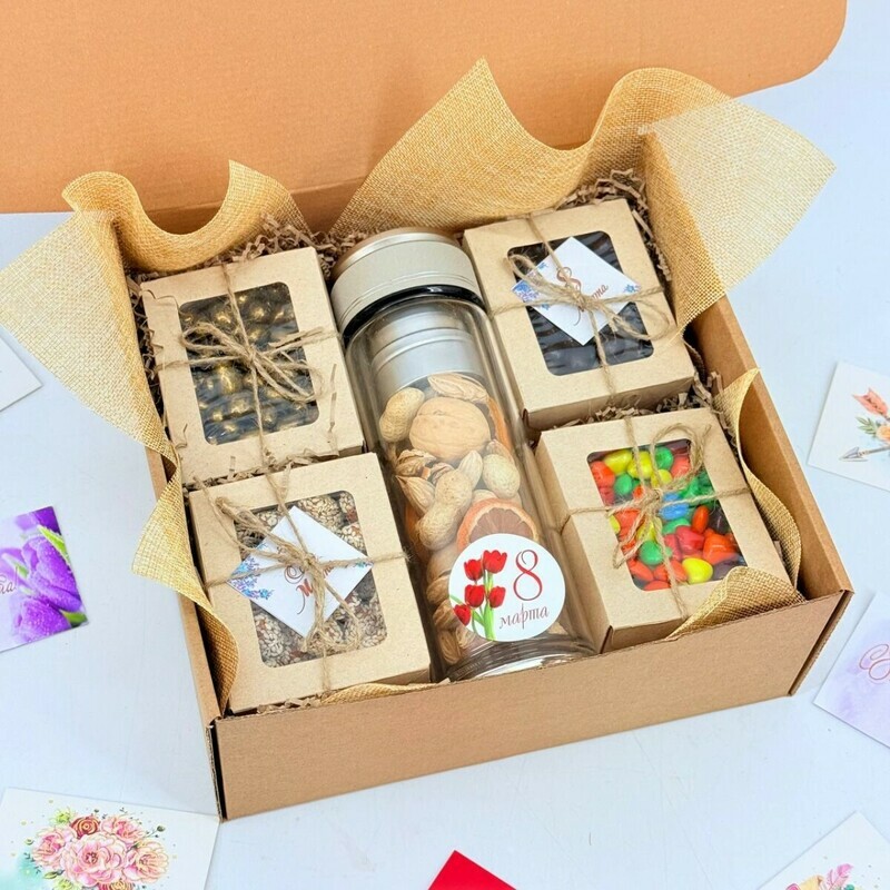 Подарок на 8 марта. Подарочный набор сладостей, орехов со стеклянным термосом заварником, стандартный