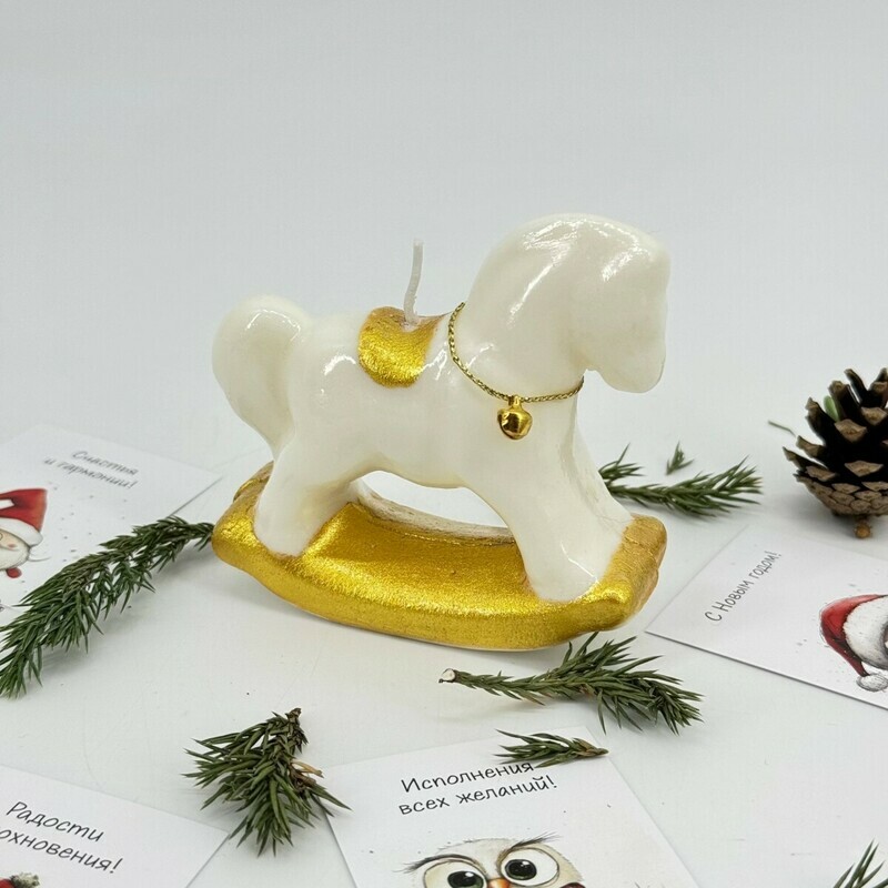 Svecha avtorskaya rabota iz premial_nogo soevogo voska loshadka-kachalka. Simvol 2026 goda, standart