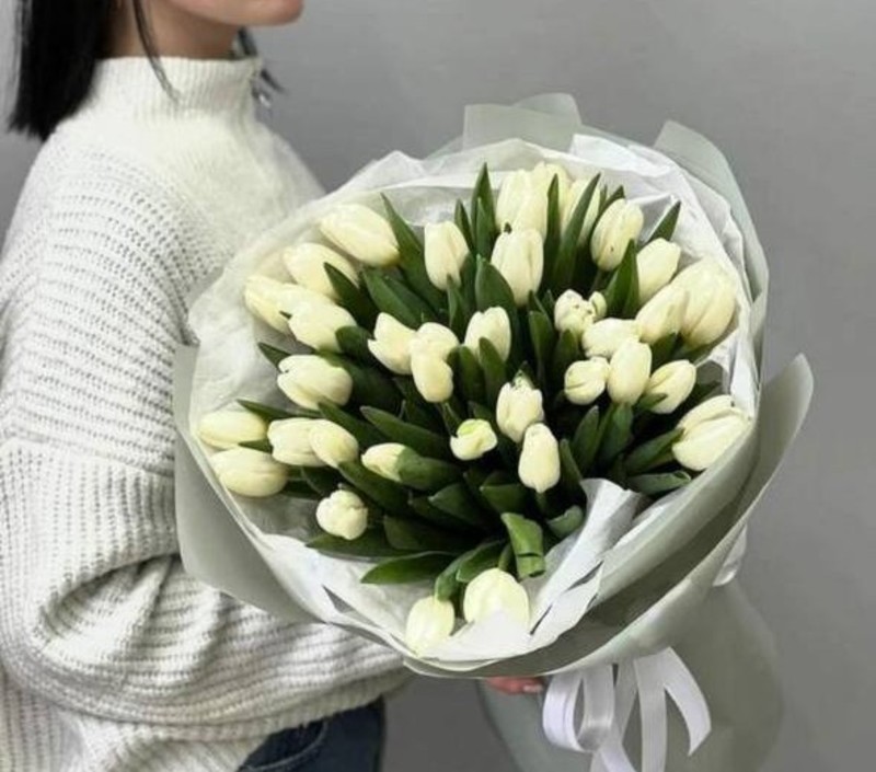 Buket iz belih tyul_panov 49 sht, standart