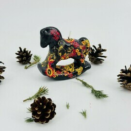 Свеча лошадка-качалка ручной работы дизайн хохлома. Символ года 2026. Подарок на Новый год