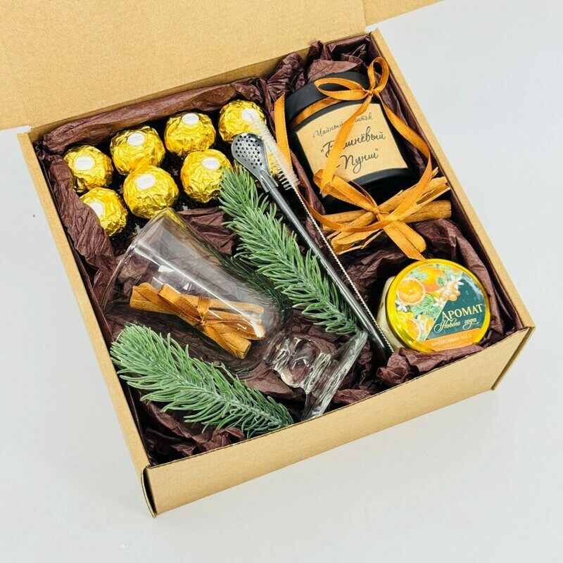 Podarochnij nabor dlya prigotovleniya glintvejna. CHaj elitnij, stakan dlya glintvejna i Ferrero Roshe, standart