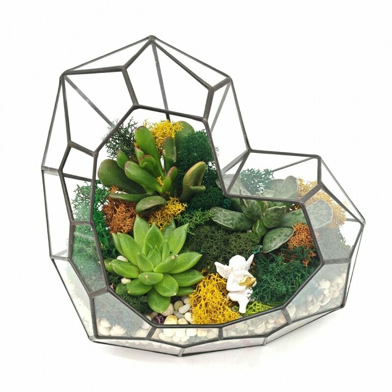 Флорариум интерьерный сердце с суккулентами и фигуркой ангелок, стандартный