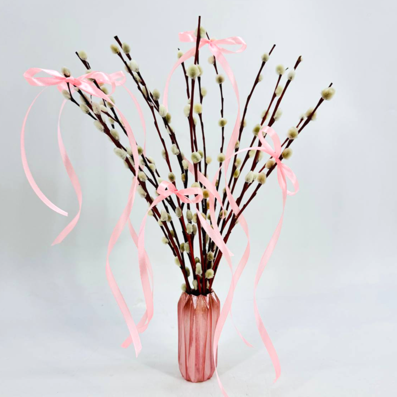 Buket iz verbi v vaze iz gipsa ruchnoj raboti. Verba zhivaya krasnotalka 30 sm. Pashal_nij buket dekor, standart