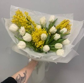 Aromatnaya mimoza s belimi tyul_panami