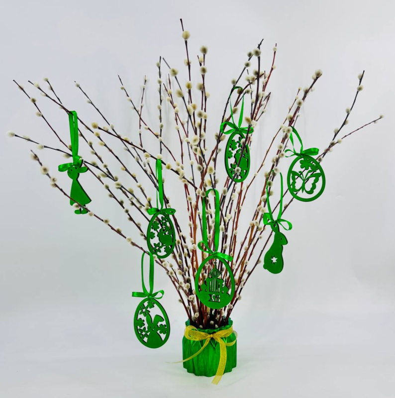 Pashal_nij buket kompozitciya iz natural_noj verbi krasnotalka v vaze. Verbnij buket dekor, standart