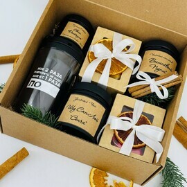 Подарочный набор для подруги, друга. Чай элитный, свеча в банке ручной работы, термокружка и орехи