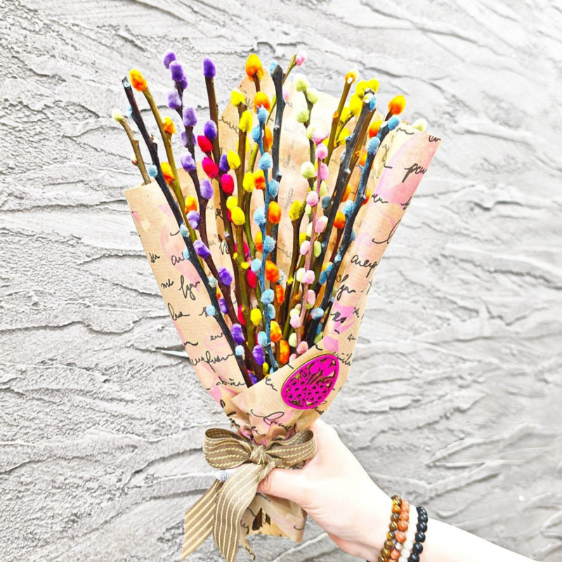 Букет из вербы. Верба живая разноцветная крашеная. Подарок на Пасху, Вербное Воскресенье, стандартный