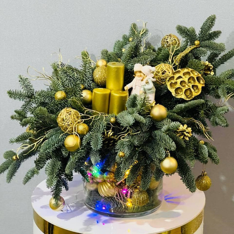 Kompozitciya iz natural_nogo nobilisa so svechami, standart